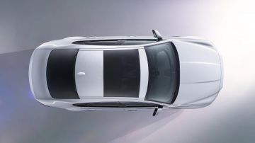 Jaguar ha mostrado pocas imágenes del  nuevo XF.