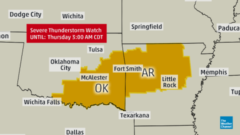 Hay un alerta de tormenta severa activo hasta las 3 am para partes de Oklahoma y Arkansas.