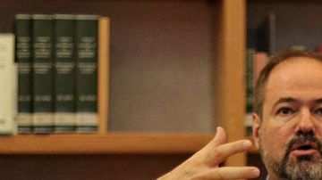 Juan Villoro dijo que en México, el sueño de poder absoluto es la impunidad.