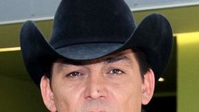 Lo único que le interesa a Figueroa es apoyar a Sousa en su carrera musical.