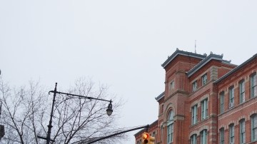 Centro Cultural Julia de Burgos.