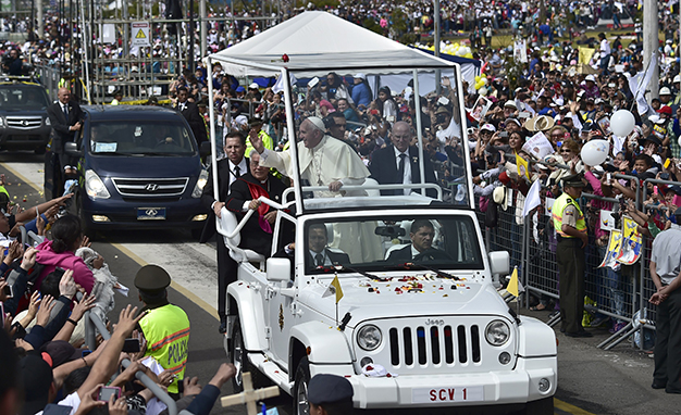 Este Es El Auto Elegido Por El Papa Para Visitar Eeuu El Diario Ny