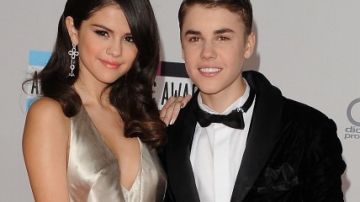 En el 2011, Selena Gómez y Justin Bieber eran la pareja del momento y cuatro años después siguen dando de qué hablar.
