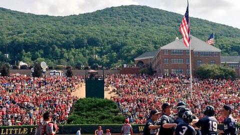 Una verdadera fiesta se vivió el domingo en el estadio Lamade de Williamsport, donde el equipo local no pudo con el poder japonés.
