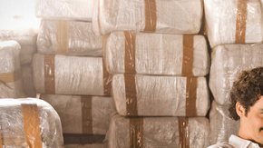 En una escena que dice más que mil palabras está Wagner Moura en su personaje como Pablo Escobar Gaviria.