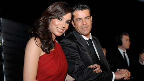 Bibi Gaytán y su esposo, Eduardo Capetillo, mientras trabajaban para TV Azteca.