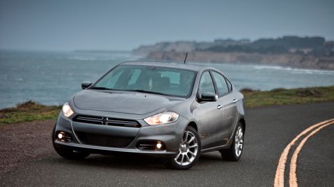 El Dodge Dart enfrenta un nuevo llamado de la NHTSA.