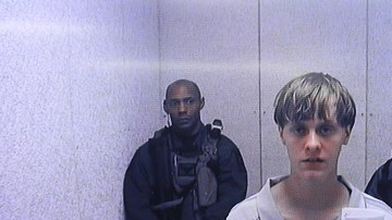 Roof fue acusado por el asesinato de nueve personas en un tiroteo en Carolina del Sur.