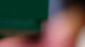 Serena y Venus se abrazan luego de su más reciente match, en la cuarta ronda de Wimbledon 2015.