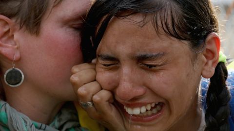La policía húngara utilizó gas pimienta y un cañón de agua contra un grupo de refugiados