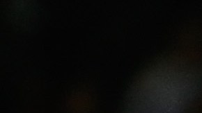 Travis Shaw, de los Medias Rojas, rodea las bases tras conectar un jonrón sobre Iván Nova (centro), de los Yankees.