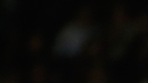 Travis Shaw, de los Medias Rojas, rodea las bases tras conectar un jonrón sobre Iván Nova (centro), de los Yankees.