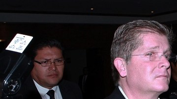 Juan Zepeda y Ninel Conde estuvieron casados durante siete años y ella terminó acusándolo de fraude.