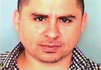 Con esta fotografía, las autoridades de Carolina del Sur hicieron oficial la aprehensión de Larry Hernández en California.