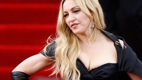Desde que se dio a conocer la muerte del cantante, Madonna no ha dejado de emitir mensajes en sus redes sociales.