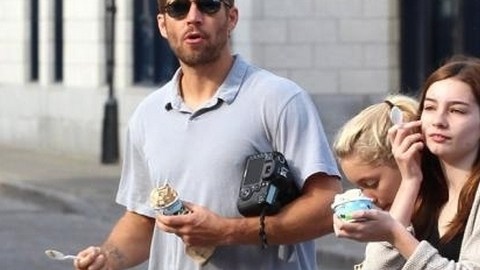 Meadow tenía sólo 15 años cuando falleció su padre.