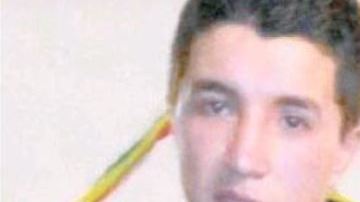 El obrero ecuatoriano Carlos Moncayo de 22 años falleció el año pasado.