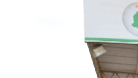 Santos en una vista reciente al paso fronterizo de Paragiachón en la Guajira.