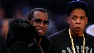 Puff Daddy es todo un empresario y por eso es el nuevo rapero mejor pagado en el mundo, destronando a Jay Z, en la derecha.