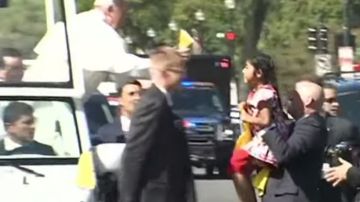 La pequeña Sophie Cruz intercedió por sus padres indocumentados cuando el Papa visitó EEUU.