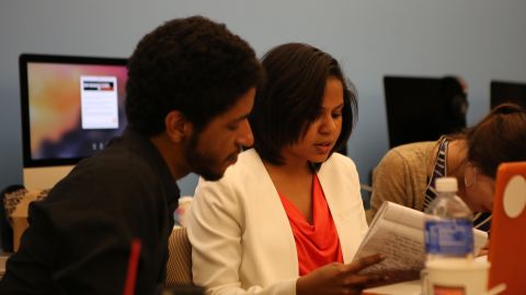 En la Escuela de Periodismo de CUNY estudian cada año muchos alumnos hispanos.