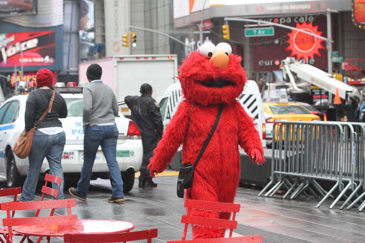 El personaje de Elmo se ha visto involucrado en algunas polémicas.