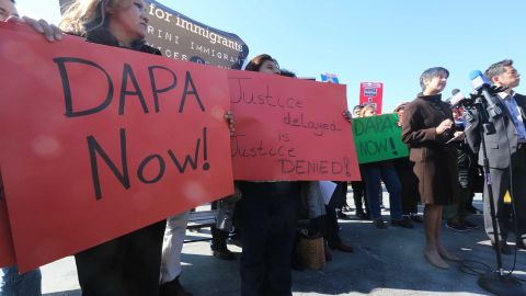 10-20-2015_01_DAPA_DACA