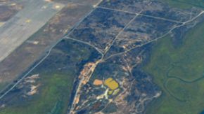 Un grupo de científicos ha decidido teñir de rosa las aguas de varias playas del Sur de California.