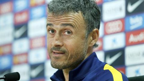 El entrenador del FC Barcelona, Luis Enrique Martínez, durante la rueda de prensa posterior al entrenamiento que el equipo azulgrana ha realizado esta mañana en la Ciudad Deportiva Joan Gamper, de cara al partido de liga que mañana disputarán ante el rayo Vallecano.