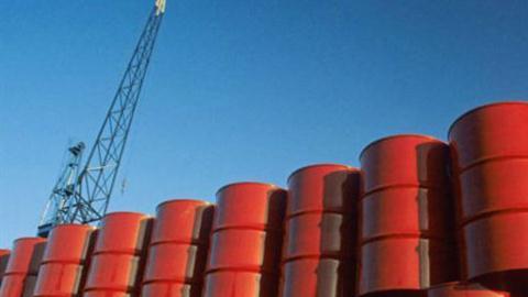 Los barriles Brent y WTI aumentaron en un 5.64% y 6.01%, respectivamente, tras los ataques.