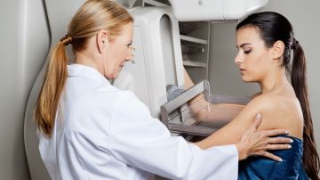 Según estudios médicos se están haciendo muchas mamografías sin necesidad.