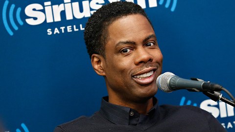 El comediante Chris Rock se ríe de las malas decisiones del basquetbolista en las redes sociales.
