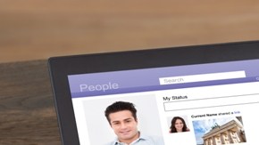 Las mujeres y hombres latinos están hoy más abiertos a establecer citas usando las aplicaciones y redes sociales con este propósito.