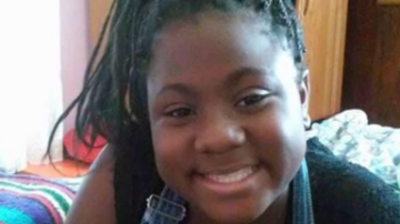 Dejah Joyner, de 12 años, murió tras recibir un impacto de bala en su residencia de Hempstead NY, mientras se asomaba en su ventana el pasado viernes.