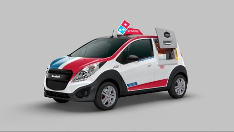 dominos auto