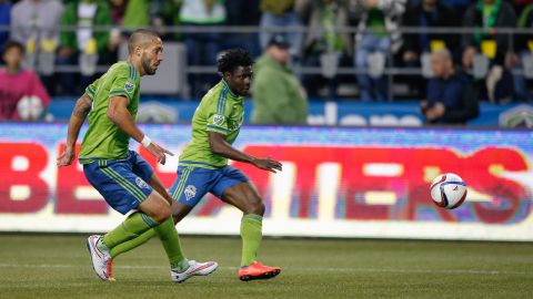 Clint Dempsey y Obafemi Martins lideran el ataque de los Sounders de Seattle, que se medirá al América, actual campeón defensor.