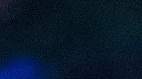 Vecinos del condado de Douglas asisten a un servicio de oración y vigilia en River Bend Park para recordar a las víctimas del tiroteo masivo en Umpqua Community College, en Oregon.