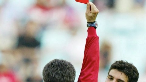 Rafa Márquez arrastra la fama desde aquella tarjeta roja en el Mundial 2002.