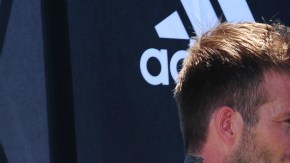 Beckham y Zidane fueron compañeros de equipo en la era galáctica del Real Madrid.