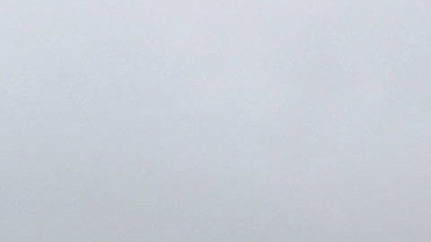 La lluvia seguirá afectando el área durante el fin de semana.