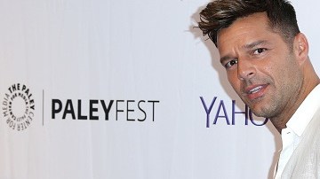 Parece que Ricky aún recuerda las coreografías de sus bailes con Menudo.