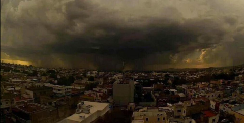 En pocas horas, Patricia se redujo a tormenta tropical.