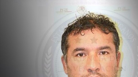 Sidronio Casarrubias.