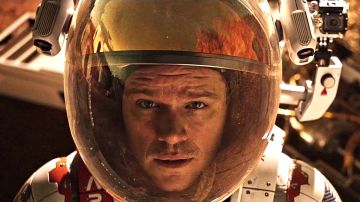 Matt Damon es la estrella de 'The Martian', el filme más visto del fin de semana en todo el mundo.