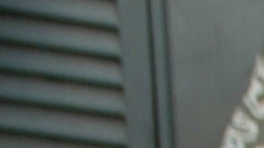 No son raras las filas de compradores en gasolineras y comercios en Venezuela.