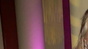 Daniela Castro está dispuesta a todo con tal de salvar su matrimonio.