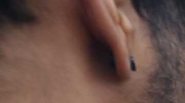 Familiares se reunieron en el Memorial del Vuelo 587, donde el Alcalde Bill de Blasio, Asambleista  Guillermo Linares y la Presidenta del Concejo Melissa Mark-Viverito acudieron para presentar sus respetos en Rockaways, Queens.
El vuelo 587 de American Airlines se estrello en el 2001, matando a todos los pasajeros y que iba con destino a la Republica Dominicana.
Foto Credito: Mariela Lombard / El Diario.