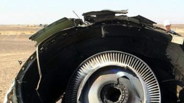 Los investigadores egipcios estuvieron entre los primeros en llegar a la escena del accidente del Metrojet Airbus A321.