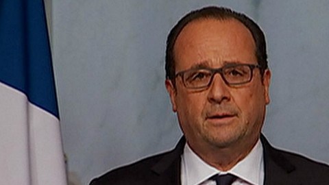 El presidente de Francia declaró el Estado de Emergencia.