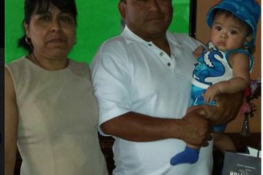 Una foto familiar del trabajador mexicano Delfino Jesús, quien murió el año pasado.